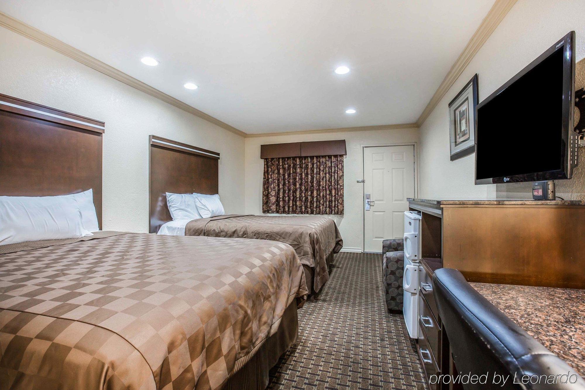 Rodeway Inn National City San Diego South Екстериор снимка