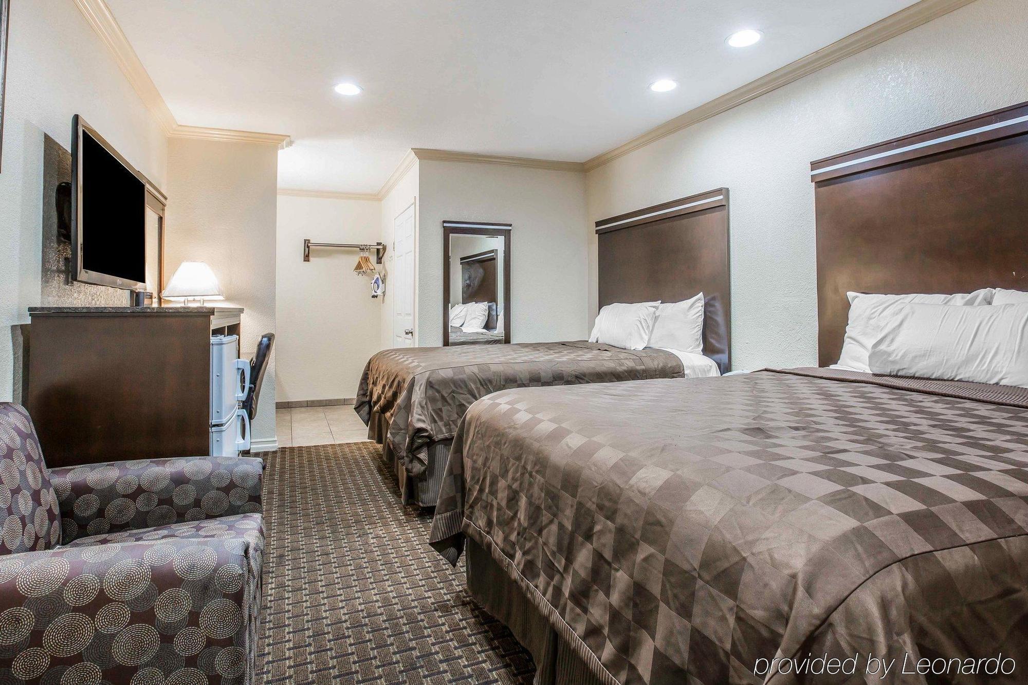 Rodeway Inn National City San Diego South Екстериор снимка